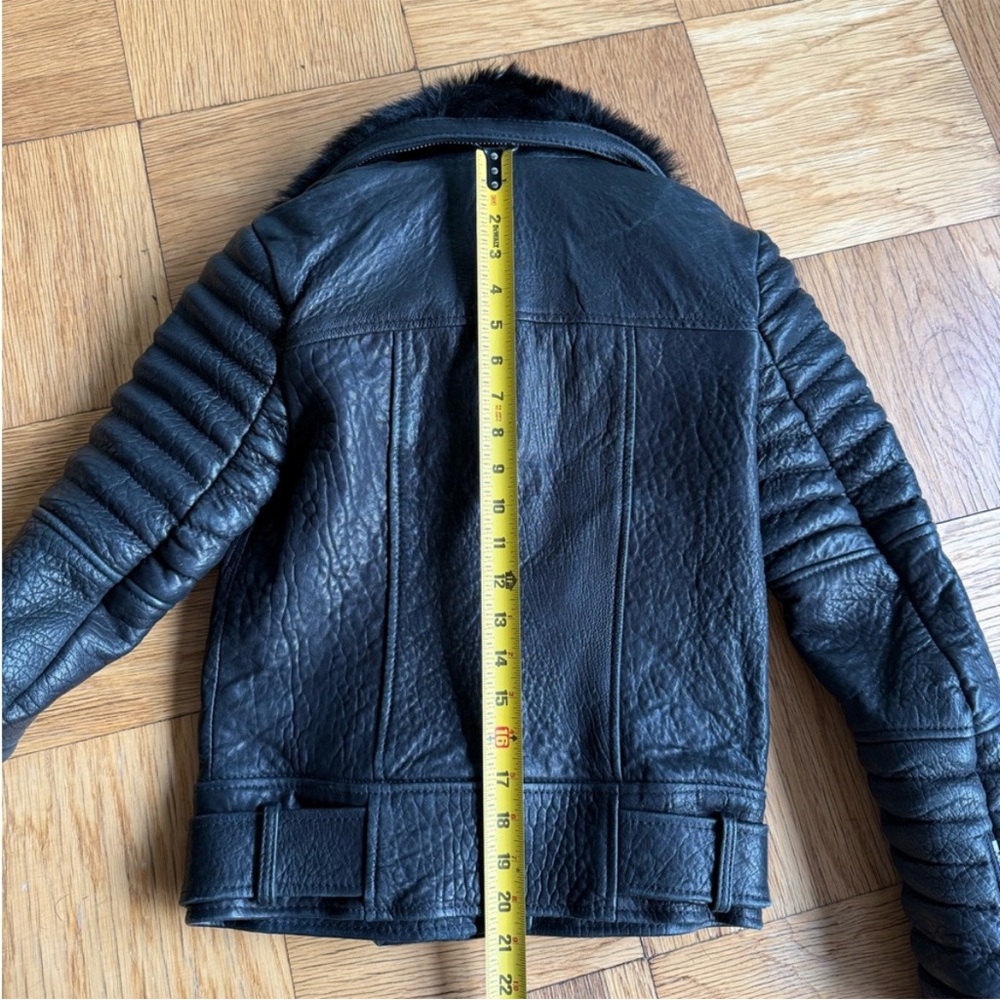 THE ARRIVALS Rainier Pebbled
Lamb Leather Jacket w/ Removable Fur Collar, XS - Picture 14 of 16